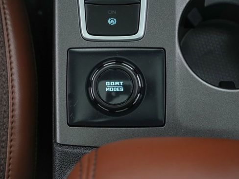 Certified 2025 Ford Bronco Sport Outer Banks w/ Outer Banks Tech Package+ image 17