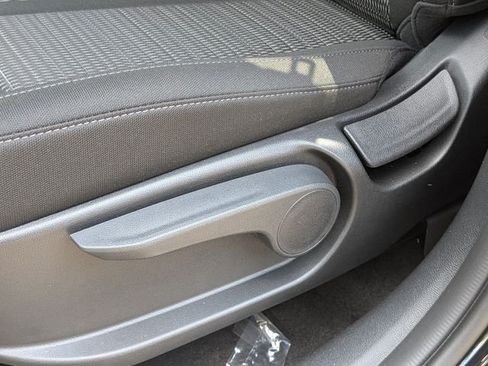 New 2026 Kia Sorento LX FWD image 22