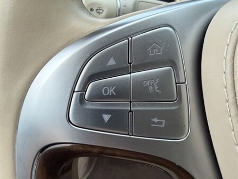 Used 2017 Mercedes-Benz S 550 4MATIC Sedan w/ Premium Package image 30