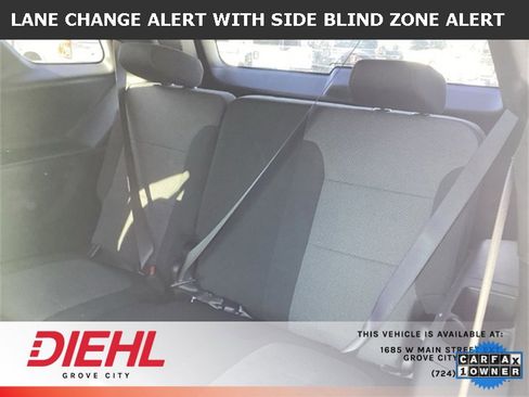 Used 2023 Chevrolet Traverse LT w/ LPO, Floor Liner Package image 10