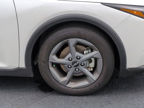 Used 2025 Kia K4 FWD image 10
