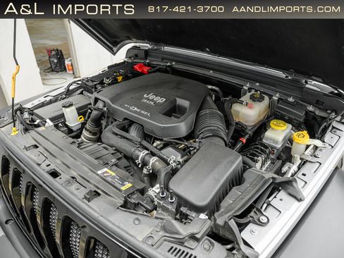 Used 2021 Jeep Wrangler Unlimited Sport image 62