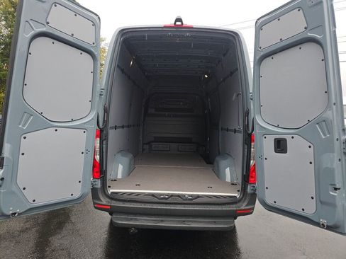 New 2025 Mercedes-Benz Sprinter 2500 image 14