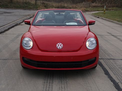 Used 2014 Volkswagen Beetle 2.5 image 8