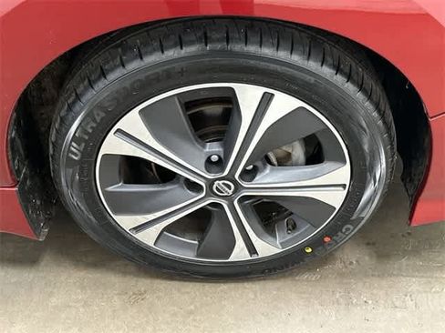 Used 2018 Nissan Leaf SV w/ SV All Weather Package image 5