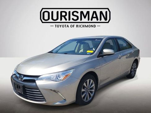 Certified 2016 Toyota Camry XLE w/ Moonroof Package FWD image 2