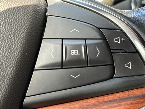 Used 2022 Cadillac XT5 Premium Luxury image 32