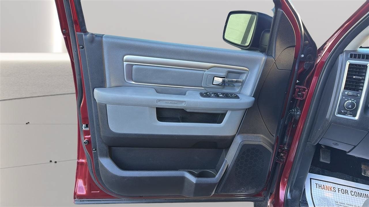 Used 2017 RAM 1500 Big Horn AWD/4WD image 17