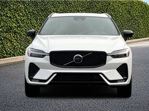 New 2026 Volvo XC60 B5 Plus w/ Protection Package Premier AWD/4WD image 9