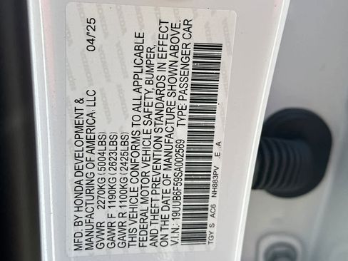 Used 2025 Acura TLX w/A-Spec Package image 21