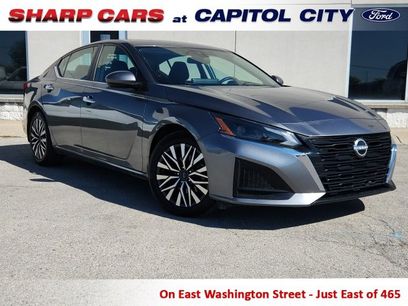 Used 2023 Nissan Altima 2.5 SV w/ SV Premium Package