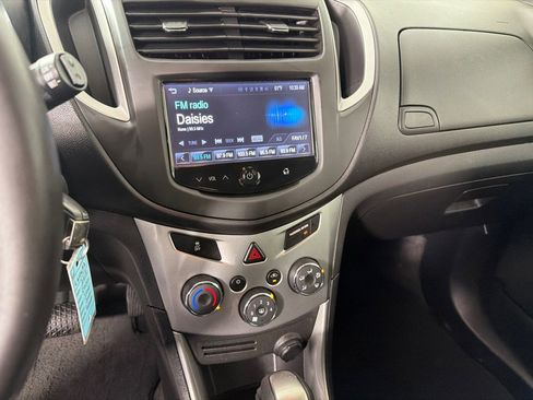 Used 2015 Chevrolet Trax LT w/ LT Plus Package FWD image 15