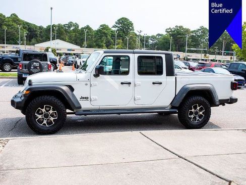 Used 2020 Jeep Gladiator Sport w/ Quick Order Package 24S AWD/4WD image 3
