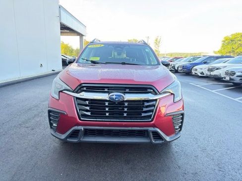 Used 2024 Subaru Ascent Limited w/ Technology Package AWD/4WD image 3