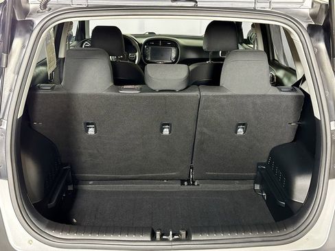 Used 2023 Kia Soul LX FWD image 20