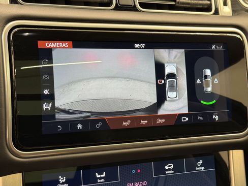 Used 2020 Land Rover Range Rover HSE AWD/4WD image 18