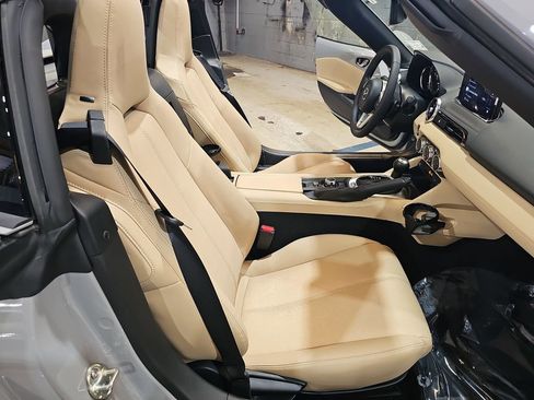 New 2026 MAZDA MX-5 Miata RF Grand Touring image 10