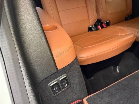 Used 2019 Mercedes-Benz GLS 450 4MATIC w/ Premium 1 Package image 37