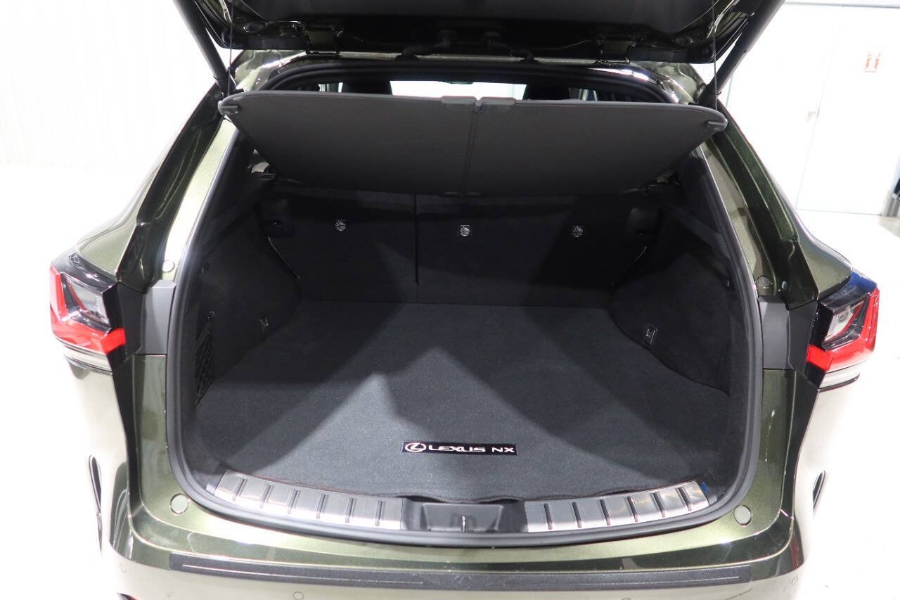 Used 2024 Lexus NX 350h AWD image 27