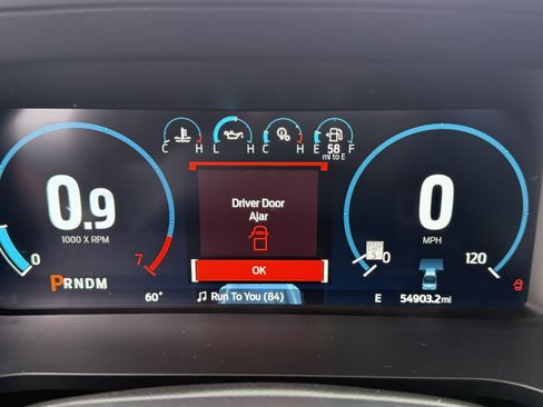 Certified 2022 Ford F150 Platinum w/ Equipment Group 701A High AWD/4WD image 15