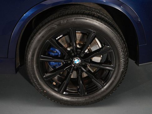 Used 2024 BMW X5 M60i AWD/4WD image 21