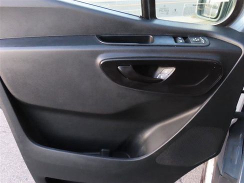 Used 2019 Mercedes-Benz Sprinter 144 image 23