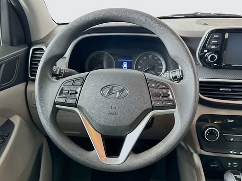 Used 2019 Hyundai Tucson SE image 18