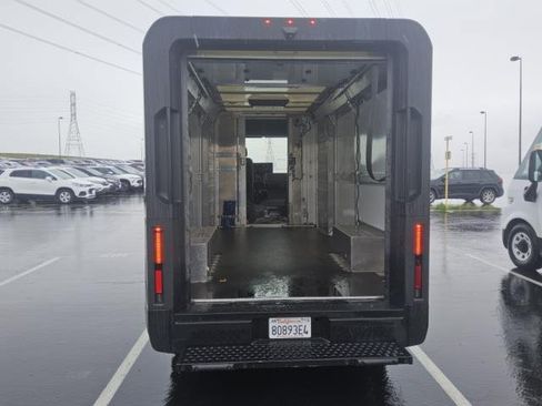 Used 2023 Chevrolet Brightdrop 600 w/ Active Safety Package 2 AWD/4WD image 3