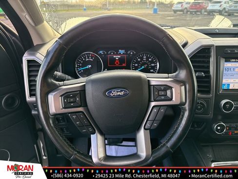 Used 2019 Ford Expedition Max Platinum image 17