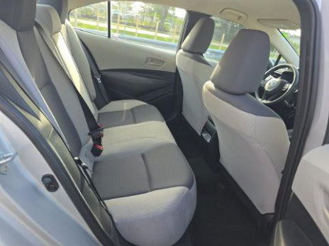 Used 2023 Toyota Corolla LE FWD image 8
