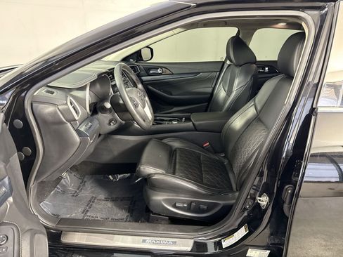 Used 2019 Nissan Maxima Platinum w/ Illumination Package image 5