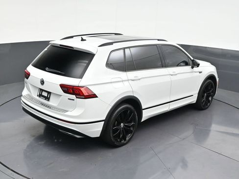 Used 2020 Volkswagen Tiguan SE R-Line image 23