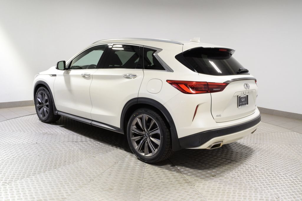 Used 2020 INFINITI QX50 Essential w/ Edition 30 Package AWD/4WD image 12