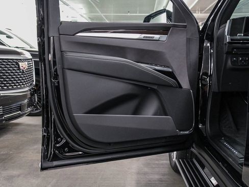 New 2026 Cadillac Escalade Luxury image 23