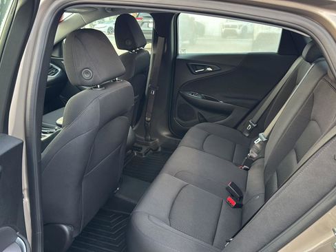 Used 2024 Chevrolet Malibu RS image 9