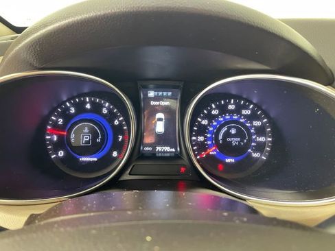 Used 2014 Hyundai Santa Fe Sport 2.0T w/ Technology Package 05 image 5