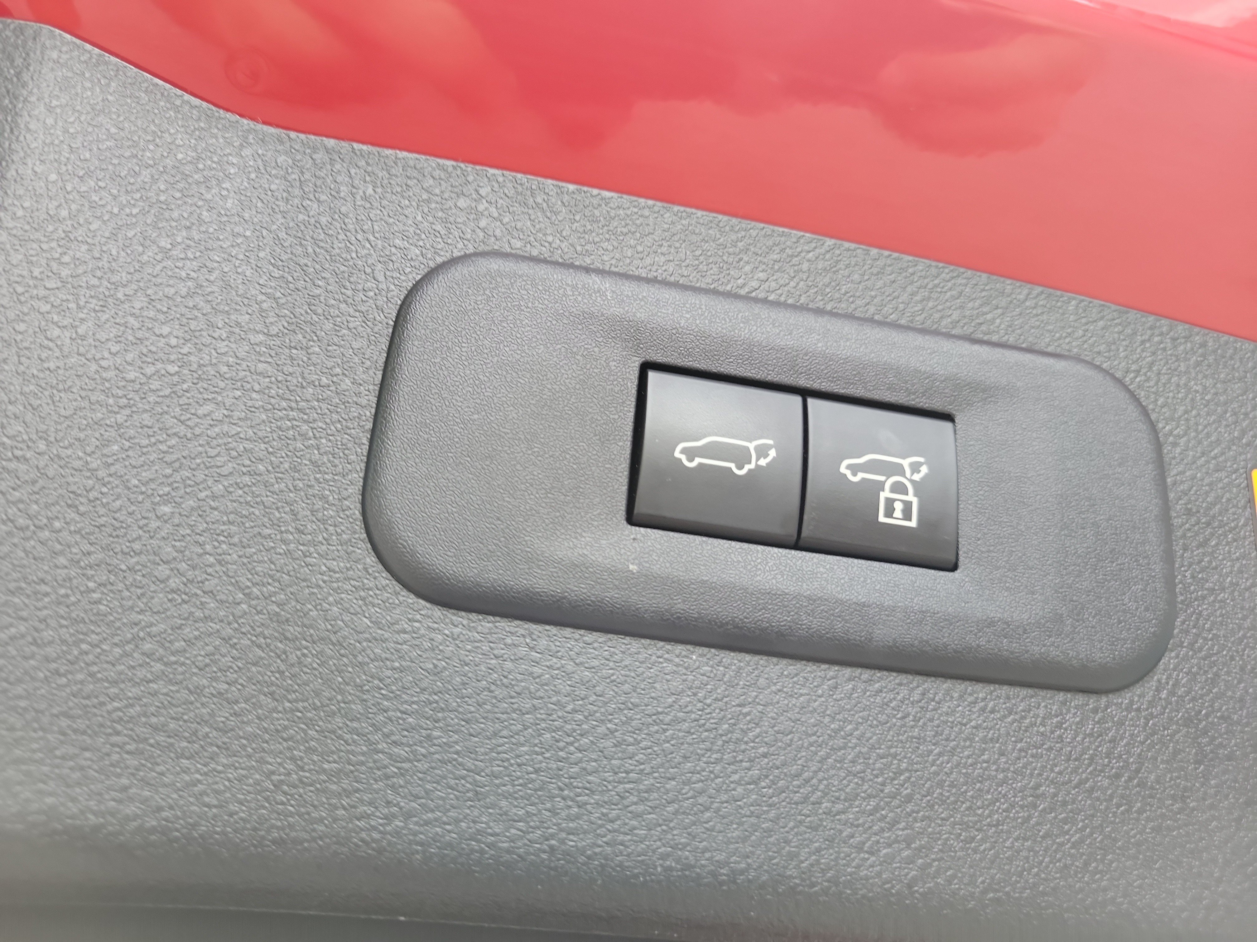 Used 2025 Lexus NX 250 FWD w/ Towing Package (2000 Lbs) image 10
