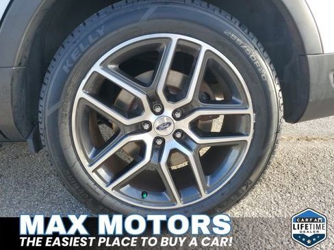 Certified 2019 Ford Explorer Sport image 16