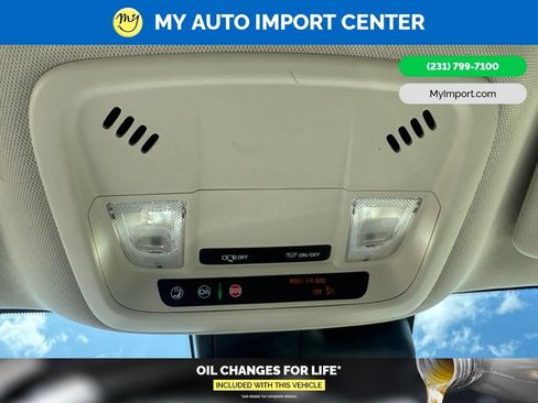 Used 2024 Chevrolet Malibu LT FWD image 24