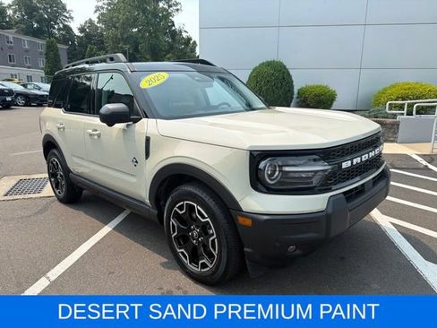 Used 2025 Ford Bronco Sport Outer Banks w/ Outer Banks Tech Package+ AWD/4WD image 1