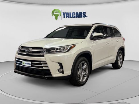 Used 2018 Toyota Highlander Limited AWD/4WD image 1