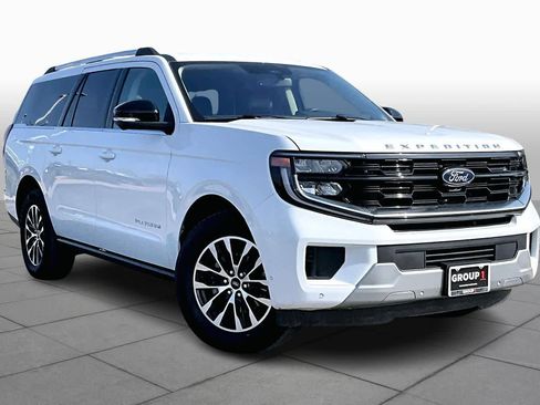 Used 2025 Ford Expedition Max Platinum image 3
