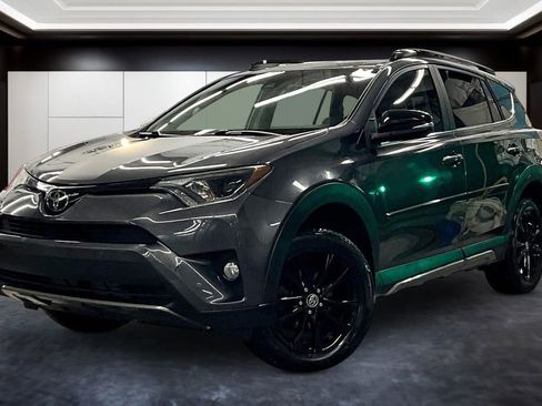Used 2018 Toyota RAV4 Adventure AWD/4WD image 3