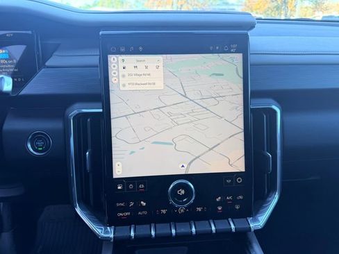 Used 2024 GMC Acadia Elevation w/ Super Cruise Package image 14