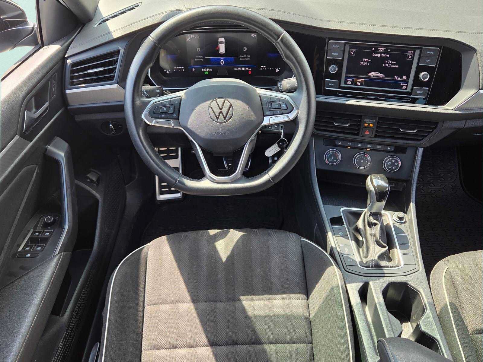 Used 2024 Volkswagen Jetta Sport FWD image 6
