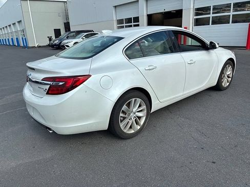 Used 2016 Buick Regal Premium w/ Driver Confidence Package #1 AWD/4WD image 9