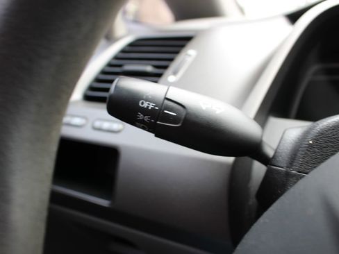 Used 2010 Honda Civic LX image 19