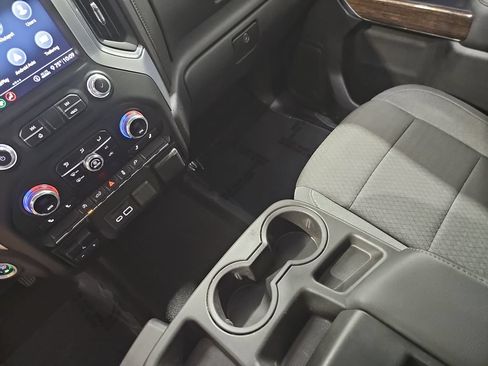 Certified 2020 GMC Sierra 1500 SLE w/ SLE Value Package AWD/4WD image 26