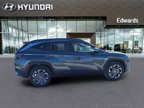 New 2026 Hyundai Tucson Limited image 8