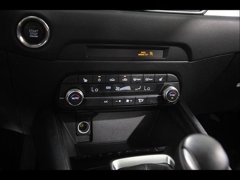 Certified 2025 MAZDA CX-5 AWD 2.5 S w/ Preferred Package image 13